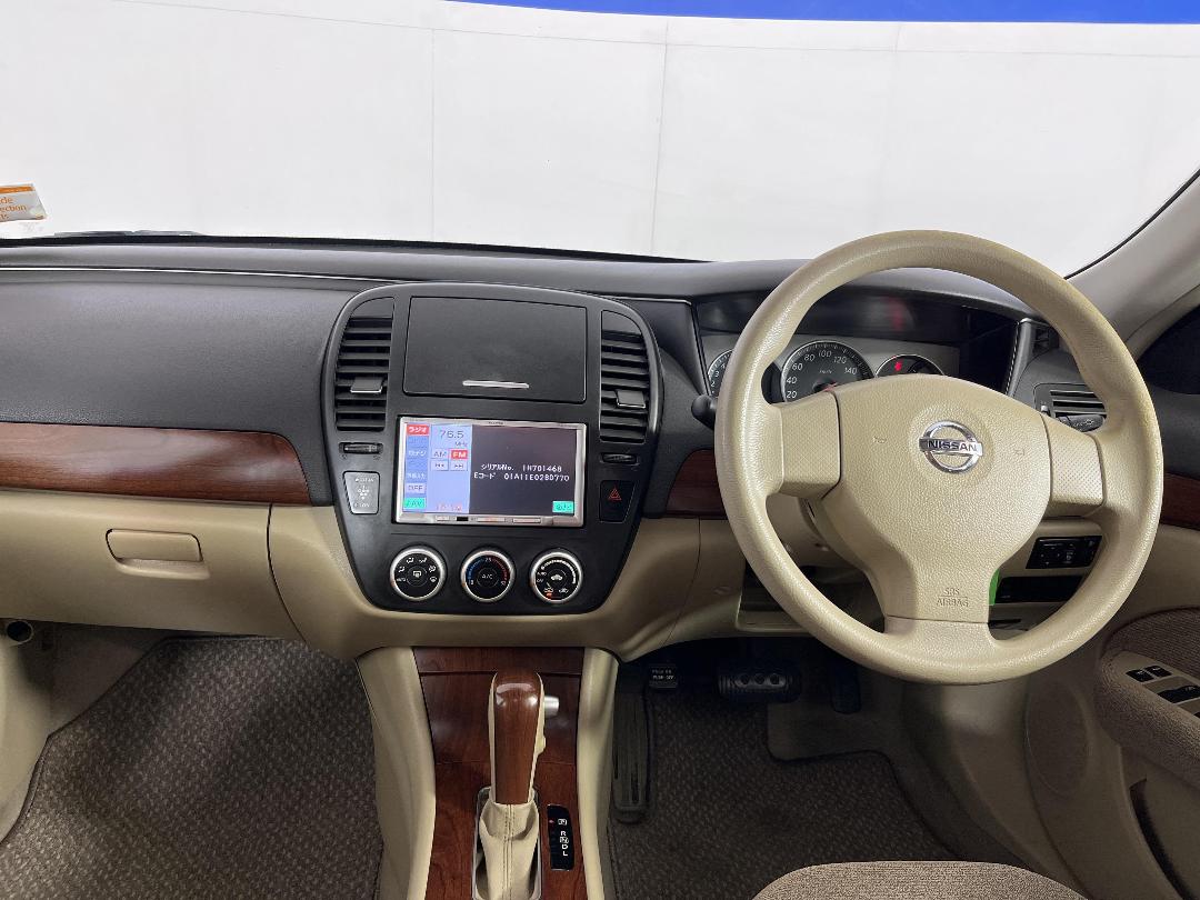 Photo '17' of Nissan Bluebird