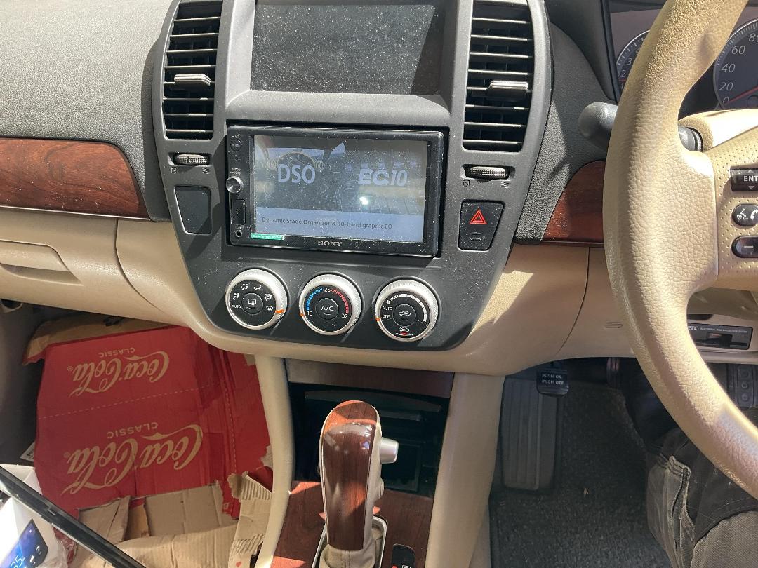 Photo '24' of Nissan Bluebird Sylphy