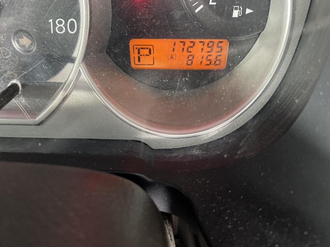 Photo '21' of Nissan Bluebird Photo '21' of Nissan Bluebird