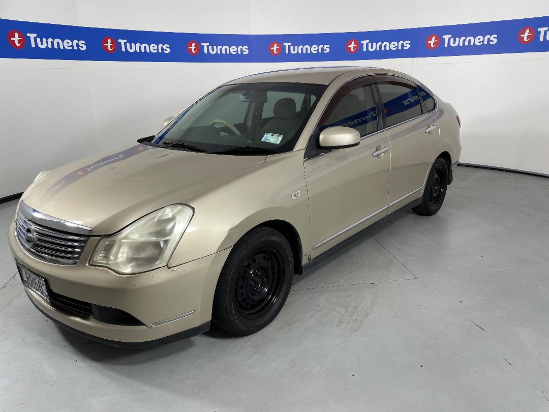 Photo '4' of Nissan Bluebird Photo '4' of Nissan Bluebird