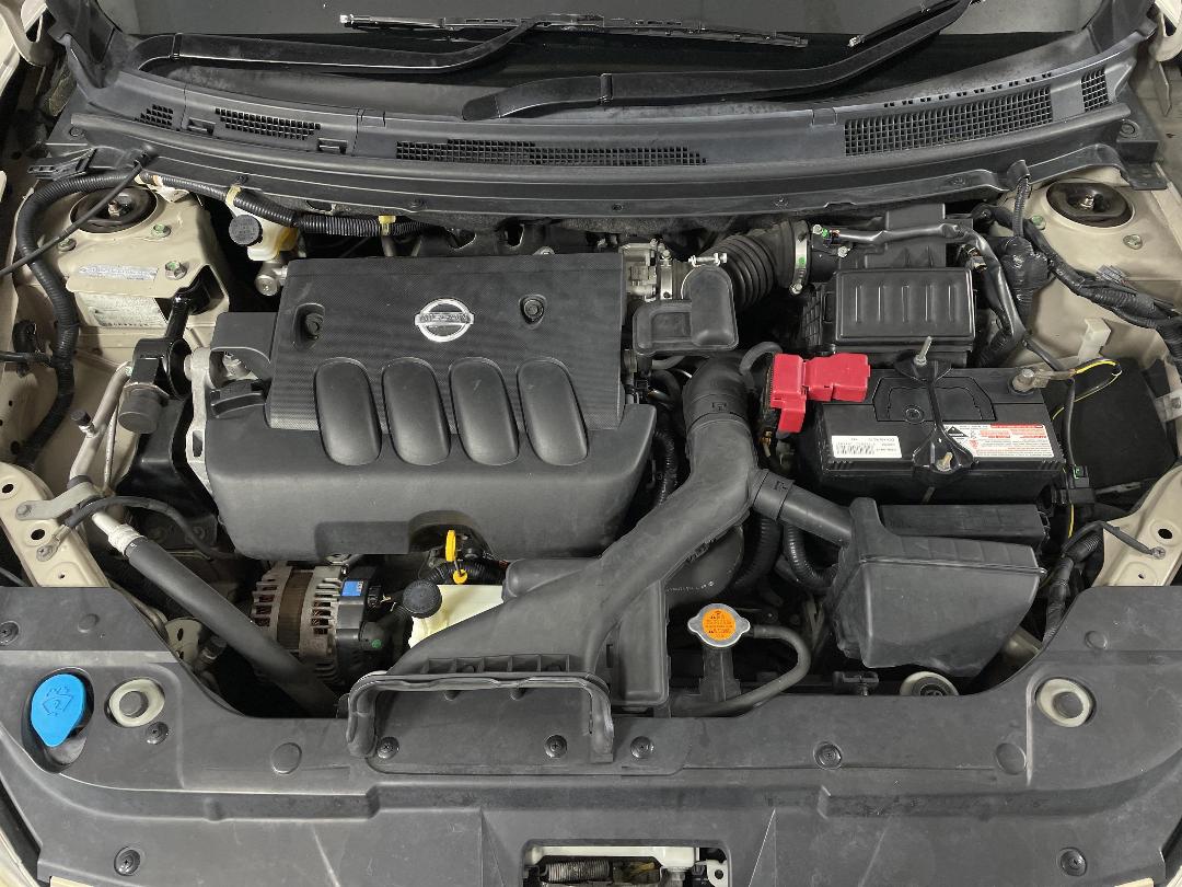 Photo '13' of Nissan Bluebird Photo '13' of Nissan Bluebird