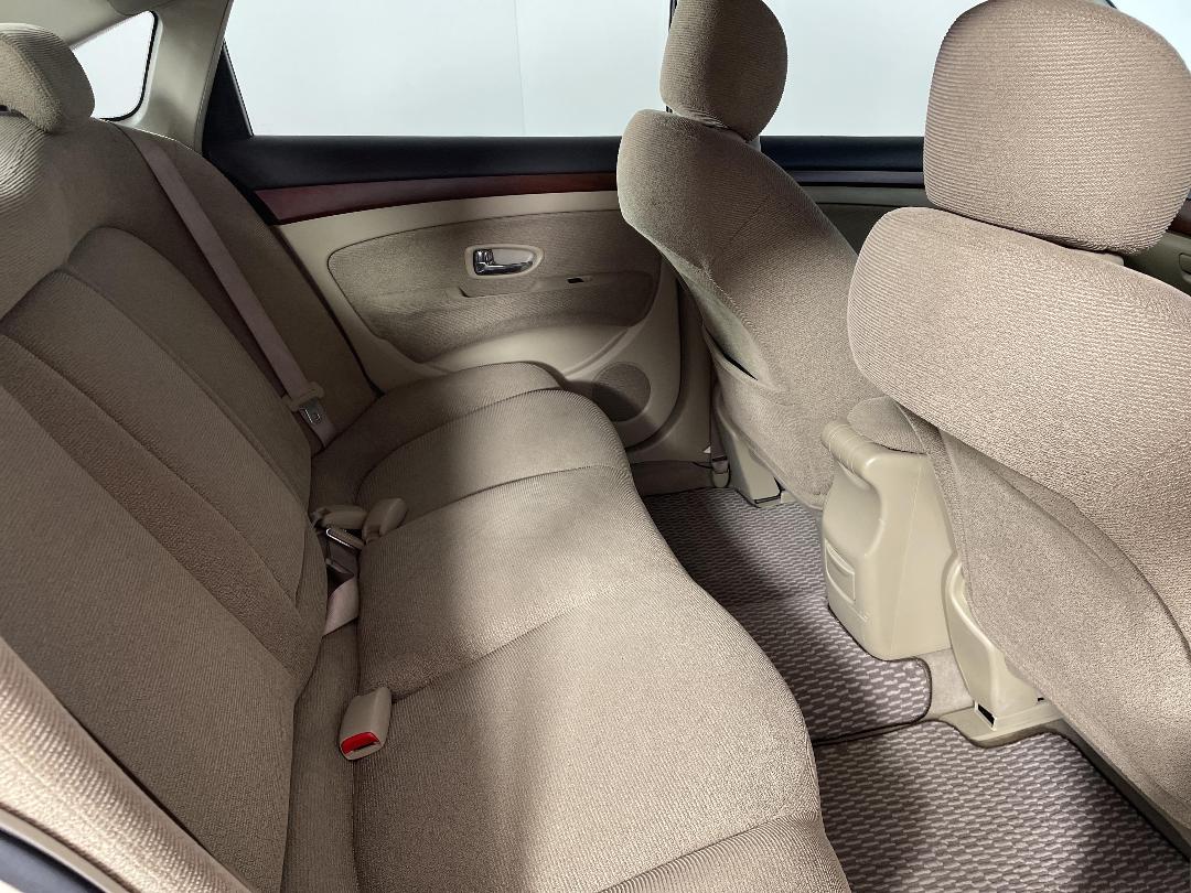 Photo '20' of Nissan Bluebird Photo '20' of Nissan Bluebird