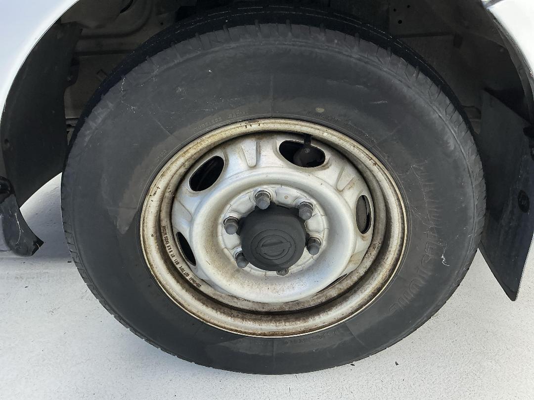 Photo '10' of Nissan Caravan Photo '10' of Nissan Caravan