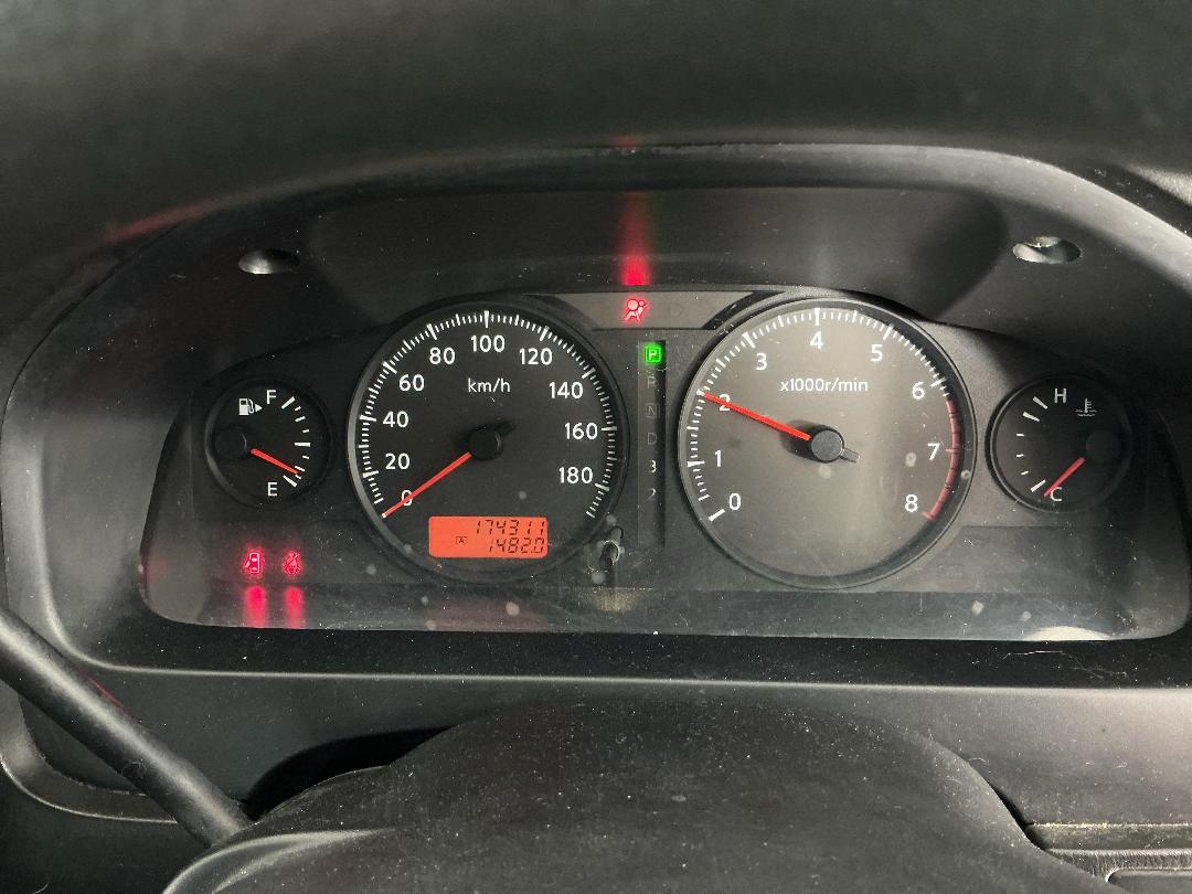 Photo '19' of Nissan Caravan Photo '19' of Nissan Caravan