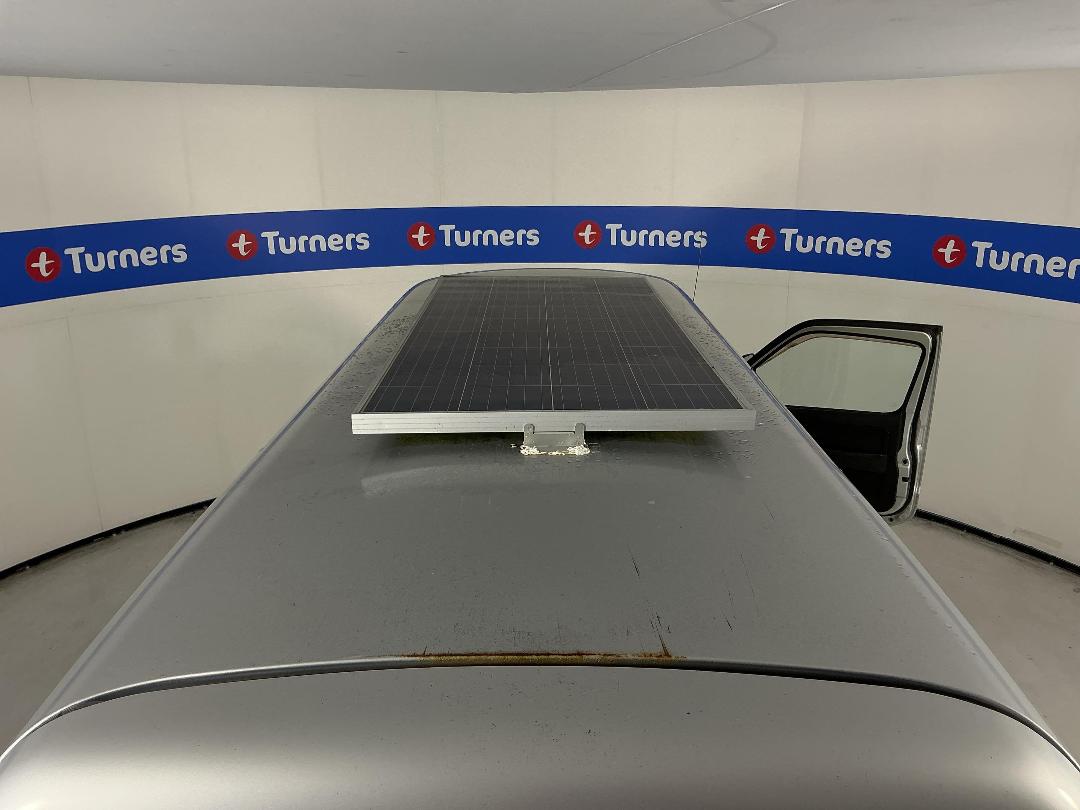 Photo '25' of Nissan Caravan Photo '25' of Nissan Caravan