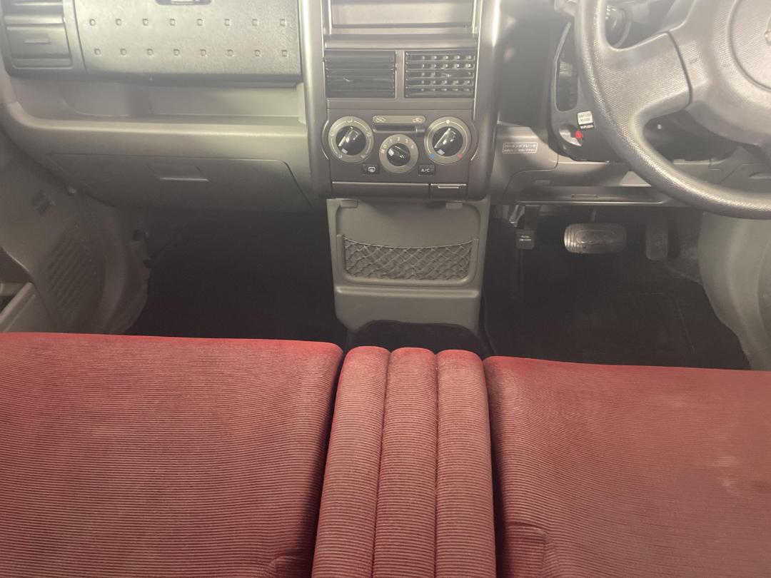 Photo '18' of Nissan Cube