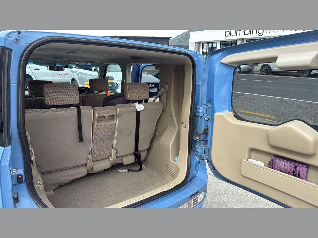 Photo '12' of Nissan Cube Photo '12' of Nissan Cube