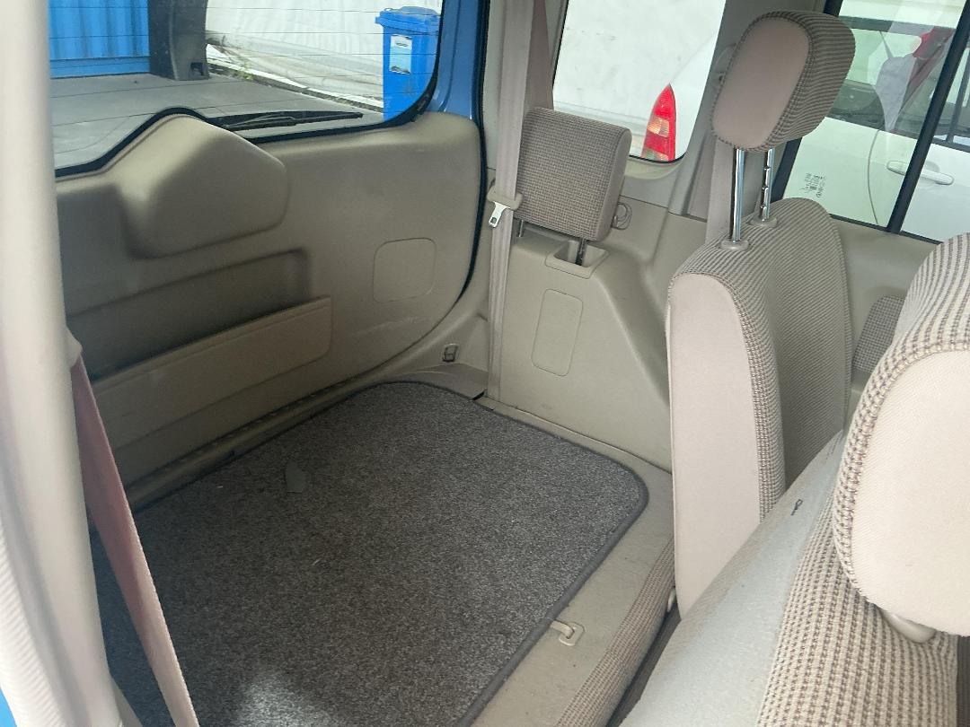 Photo '18' of Nissan Cube 3