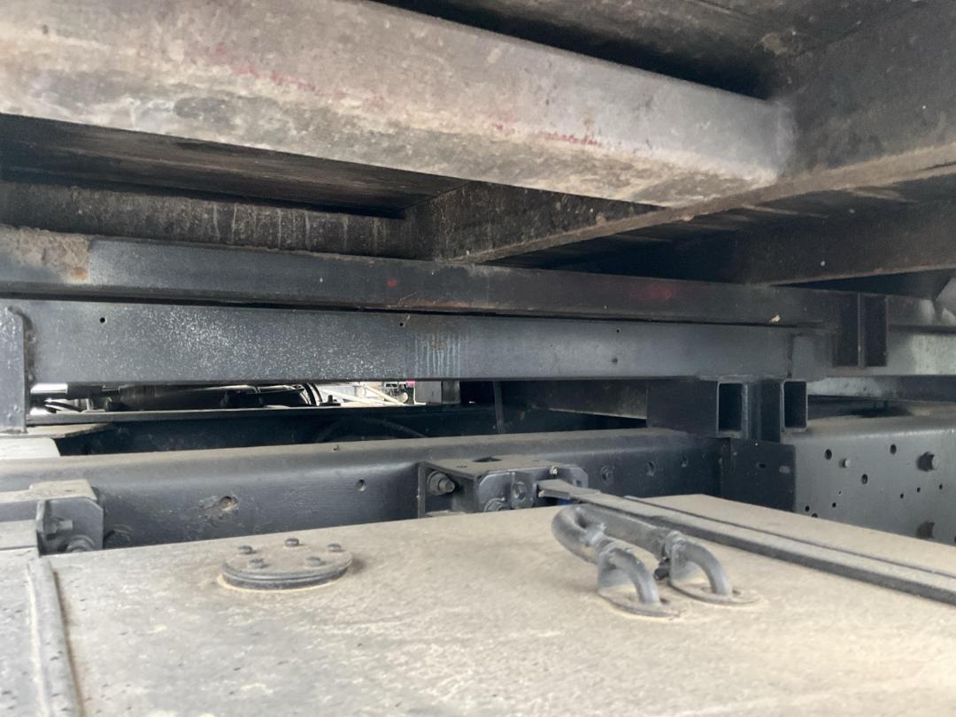 Photo '25' of NISSAN DIESEL CK330 Box Body