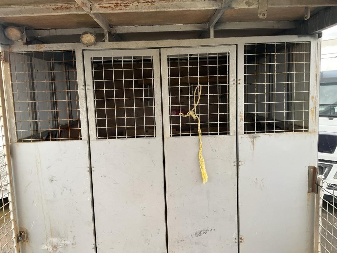 Photo '18' of NISSAN DIESEL CK330 Box Body