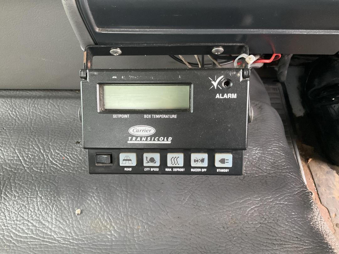 Photo '26' of NISSAN DIESEL CK330 Box Body