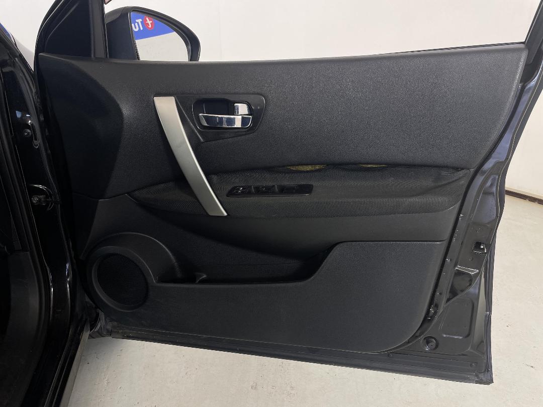 Photo '15' of Nissan Dualis Photo '15' of Nissan Dualis