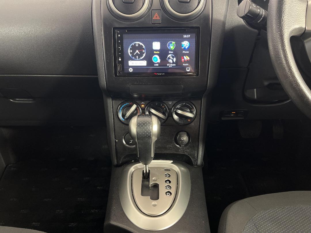 Photo '18' of Nissan Dualis