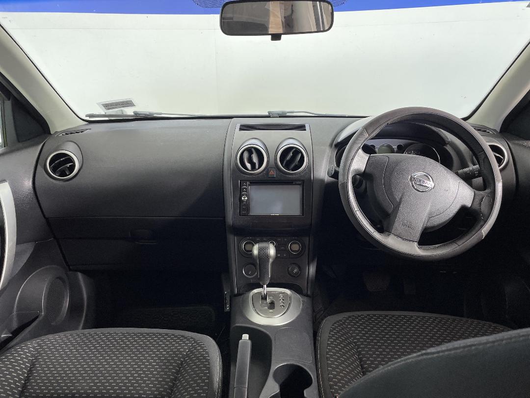 Photo '17' of Nissan Dualis