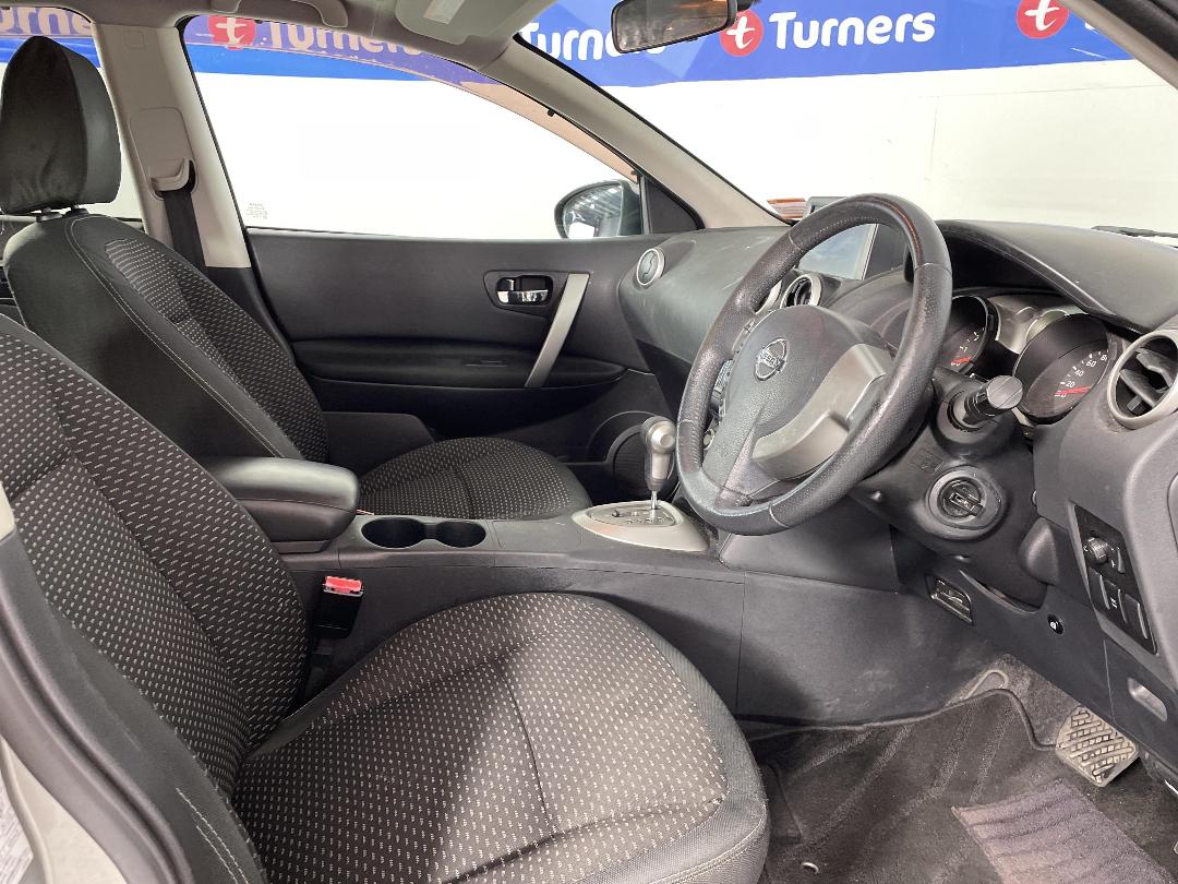 Photo '16' of Nissan Dualis