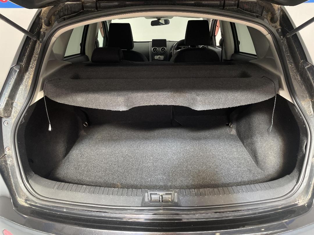 Photo '14' of Nissan Dualis