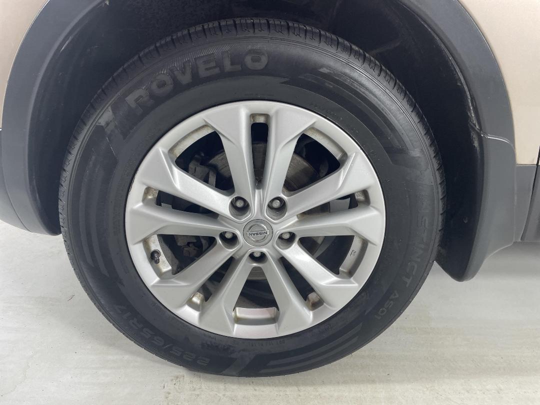 Photo '10' of Nissan Dualis