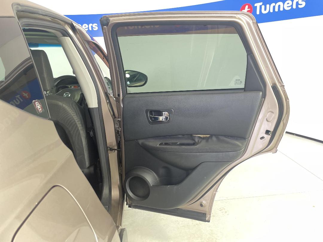 Photo '19' of Nissan Dualis