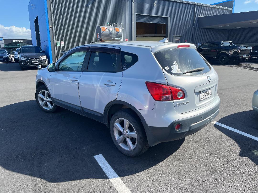 Photo '4' of Nissan Dualis