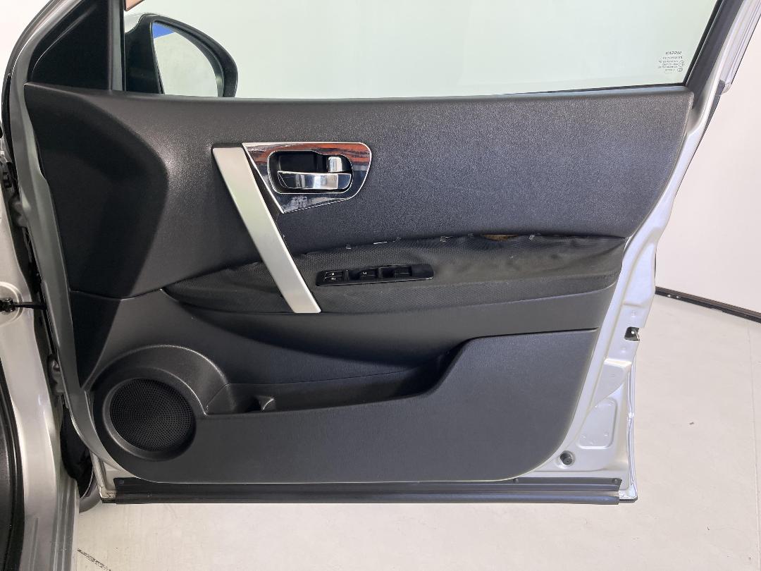 Photo '15' of Nissan Dualis Photo '15' of Nissan Dualis