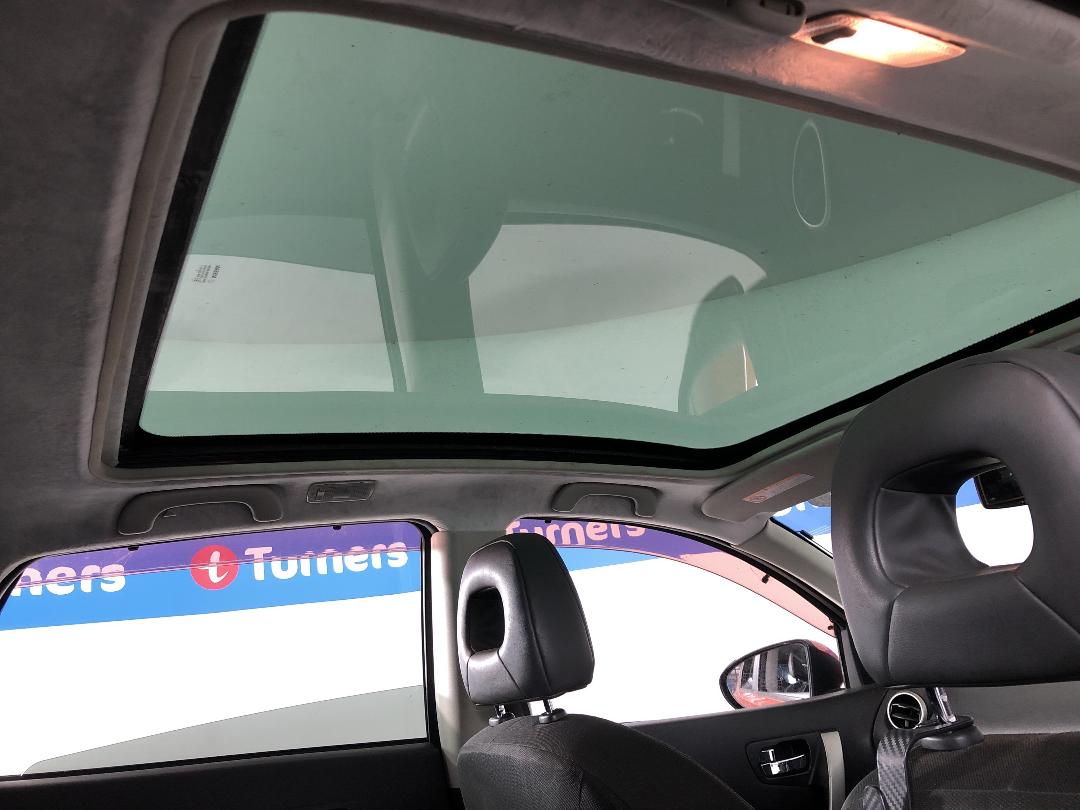 Photo '21' of Nissan Dualis