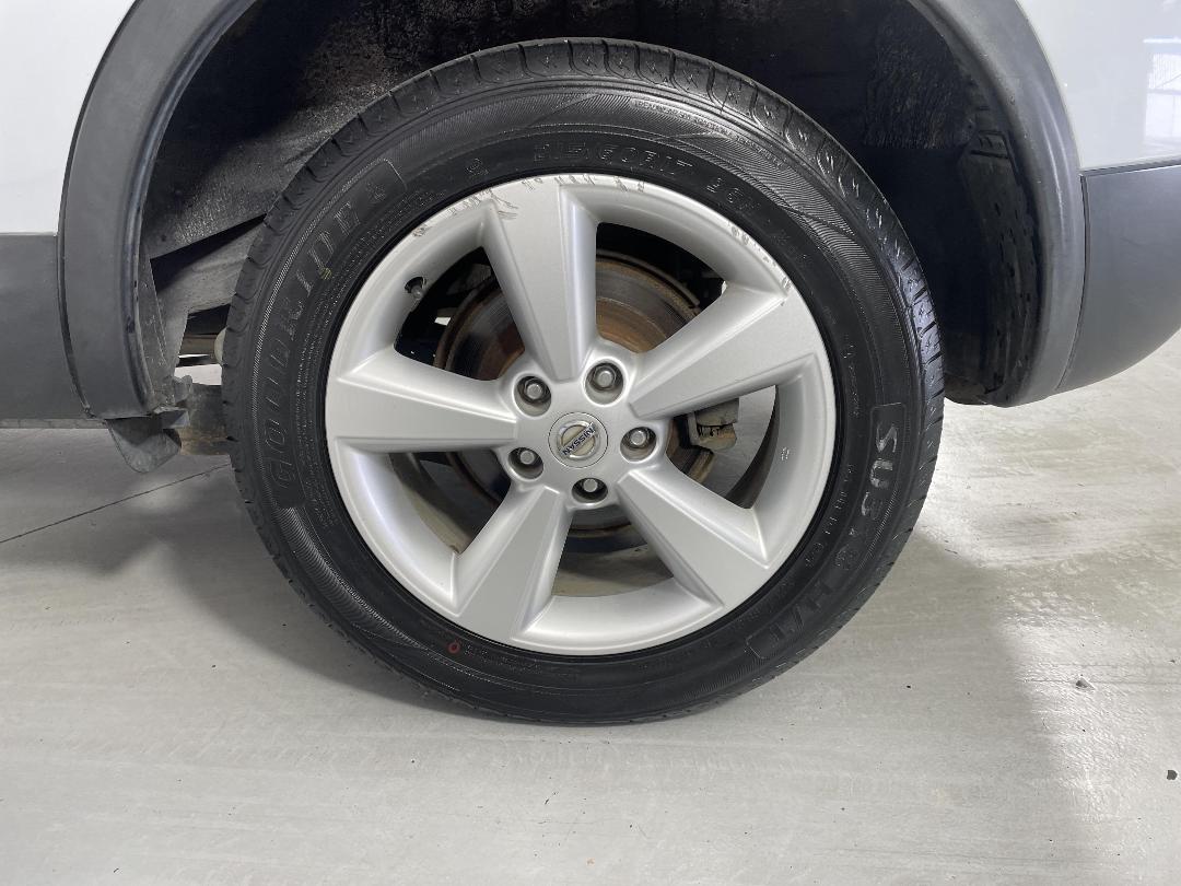 Photo '11' of Nissan Dualis