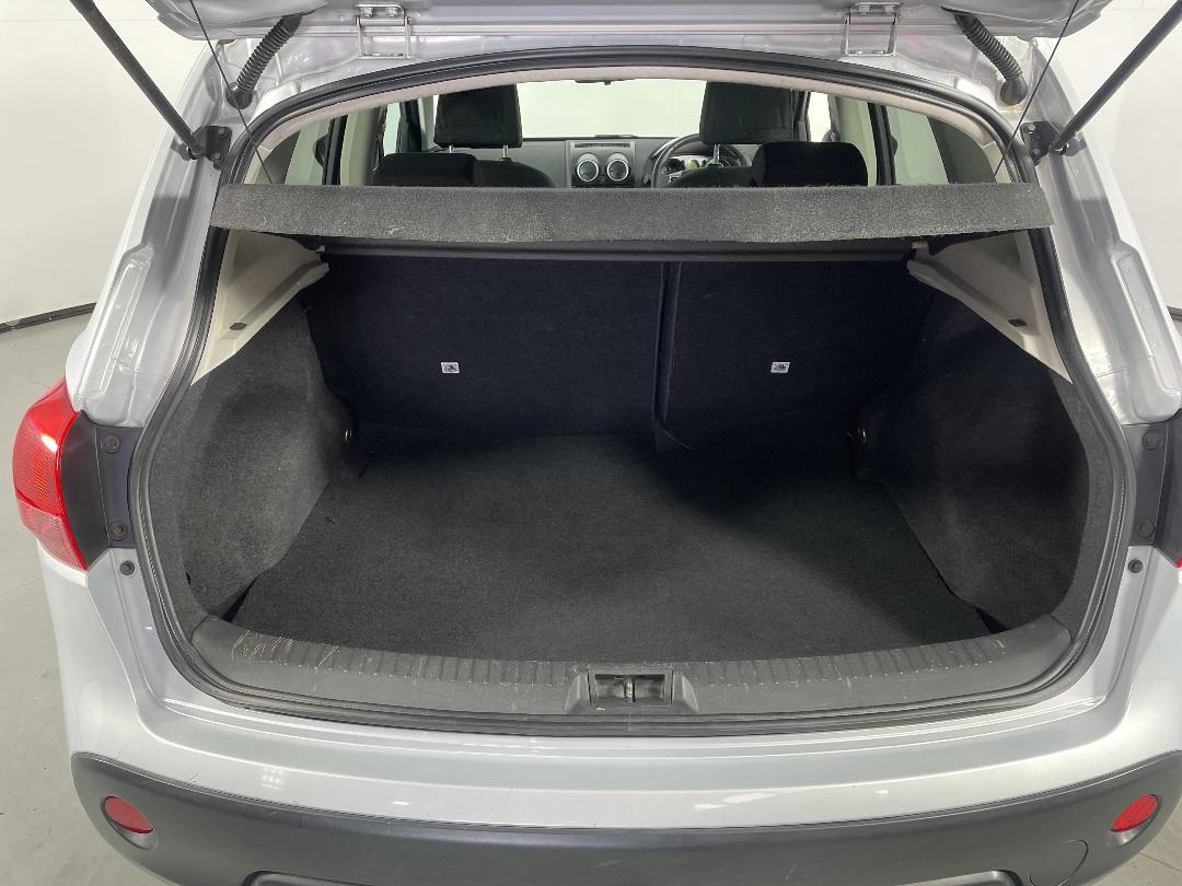 Photo '14' of Nissan Dualis