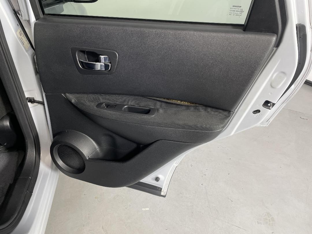 Photo '19' of Nissan Dualis