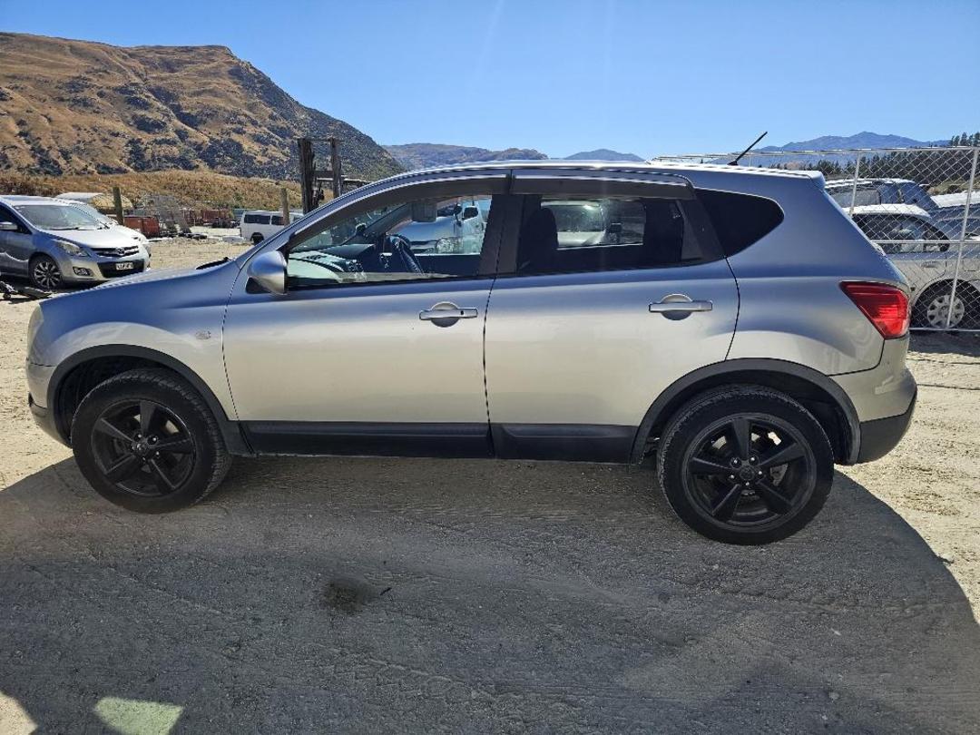 Photo '8' of Nissan Dualis