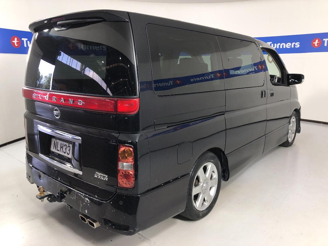 Photo '7' of Nissan Elgrand