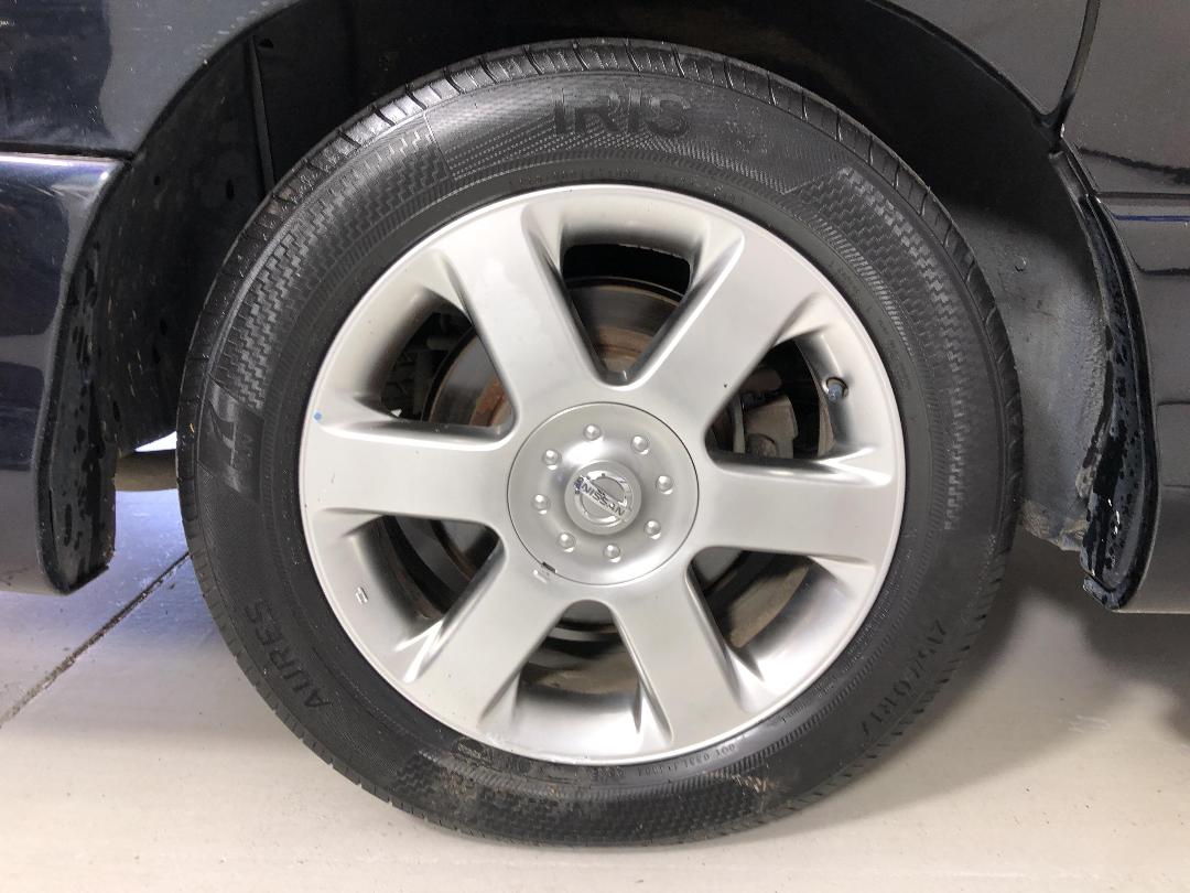 Photo '12' of Nissan Elgrand