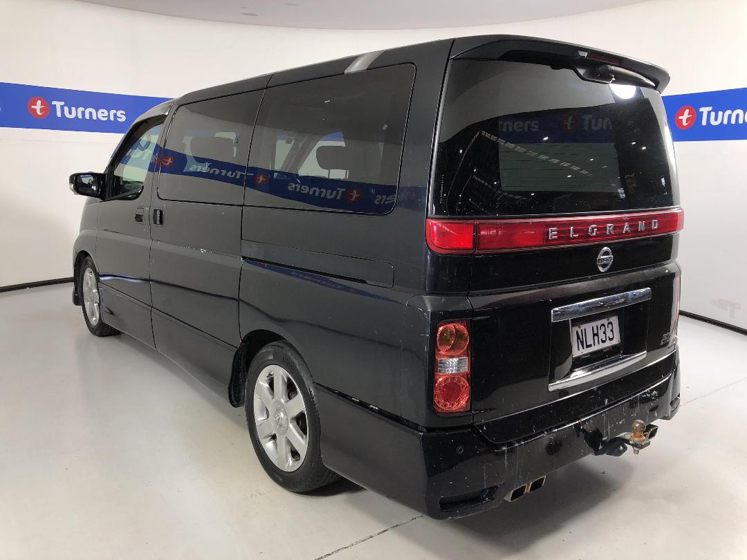 Photo '5' of Nissan Elgrand