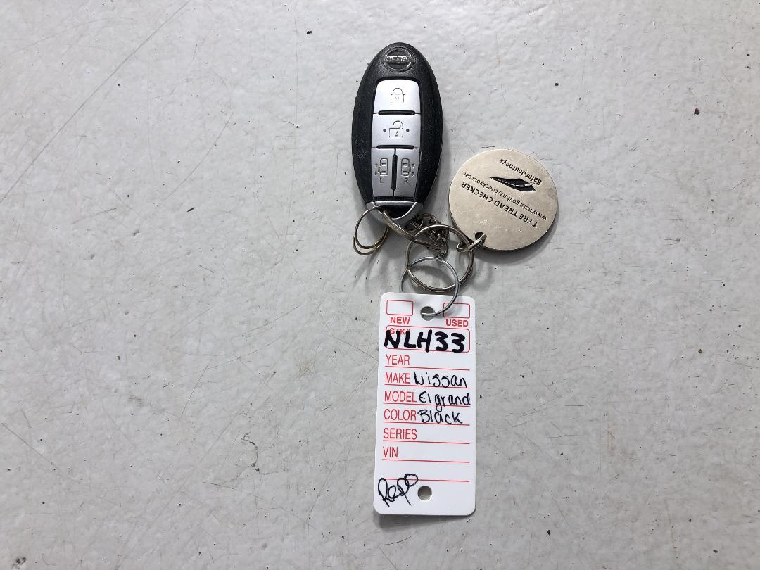 Photo '22' of Nissan Elgrand