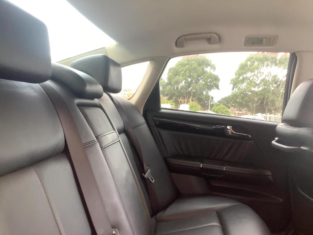 Photo '11' of Nissan Fuga