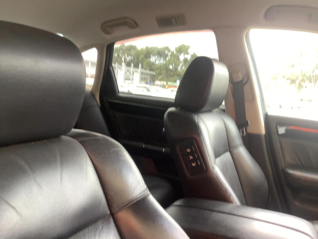 Photo '14' of Nissan Fuga