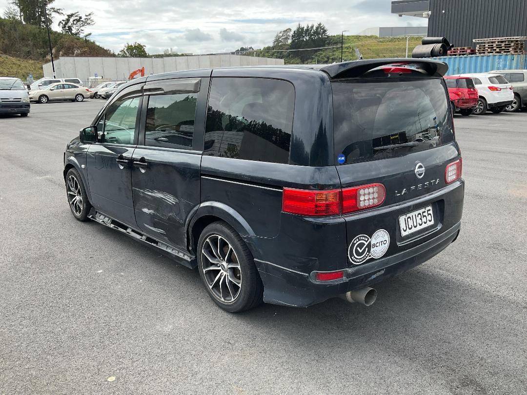 Photo '3' of Nissan Lafesta Photo '3' of Nissan Lafesta