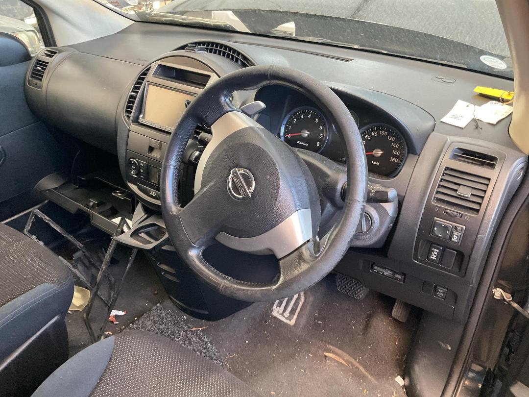 Photo '22' of Nissan Lafesta