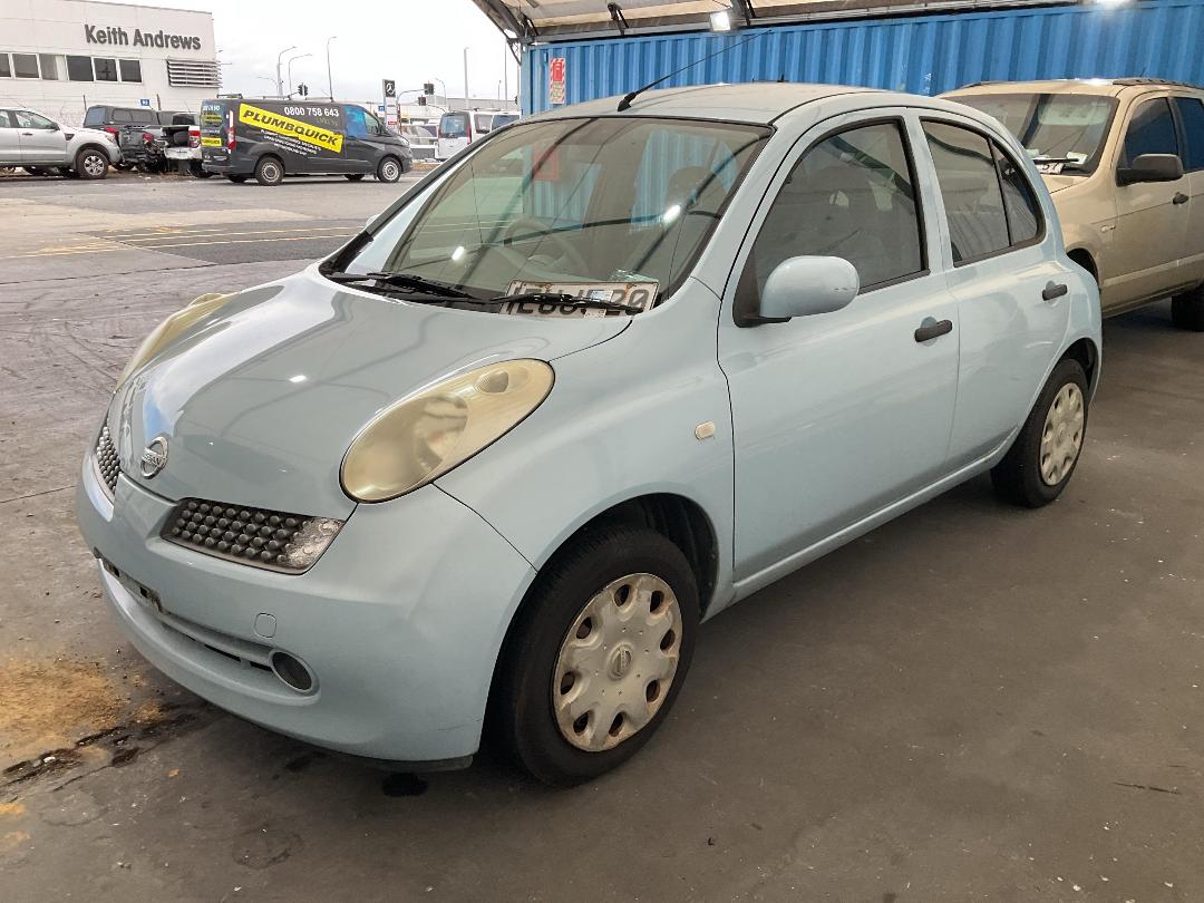 Photo '5' of Nissan March