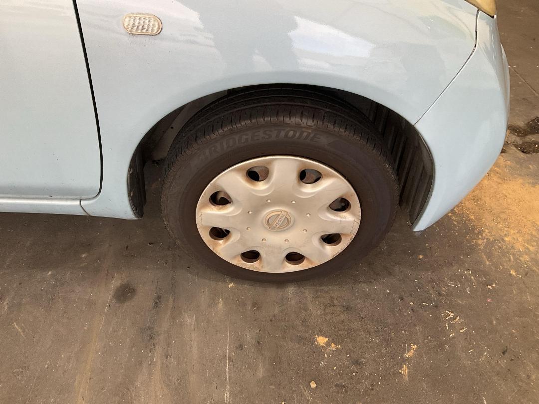 Photo '2' of Nissan March