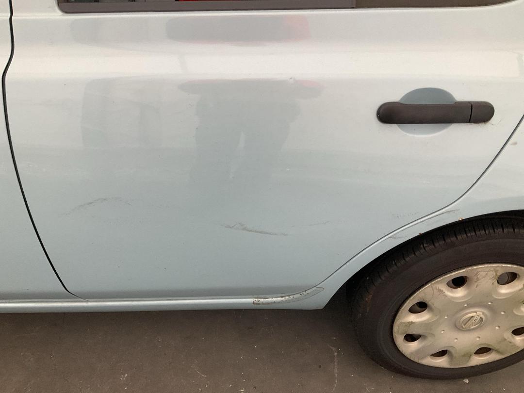 Photo '9' of Nissan March