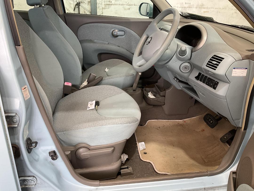 Photo '22' of Nissan March