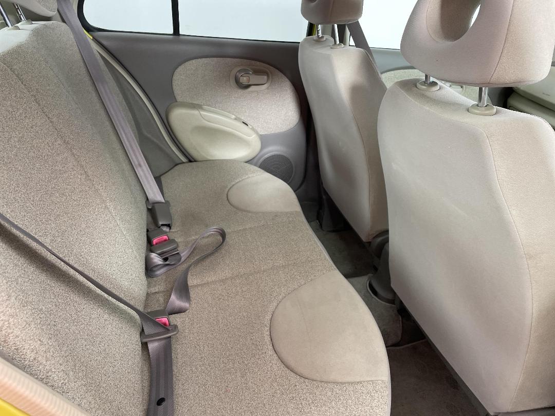 Photo '20' of Nissan March