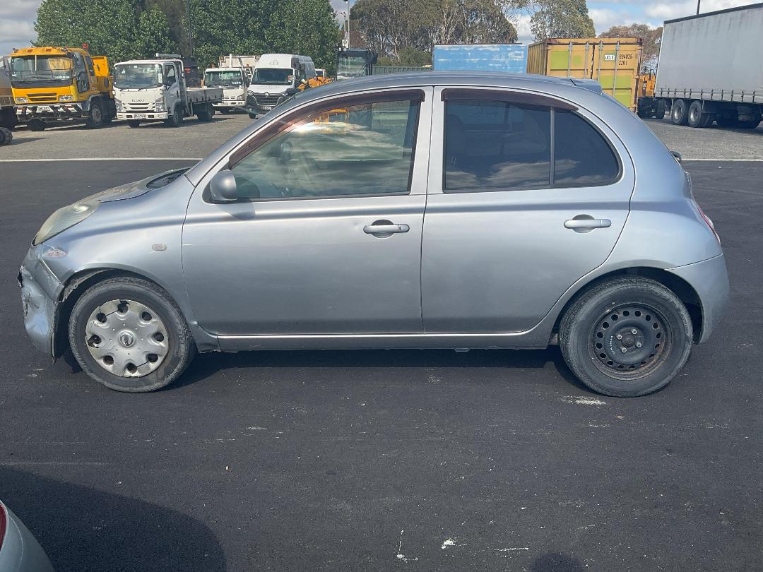 Photo '6' of Nissan March Photo '6' of Nissan March