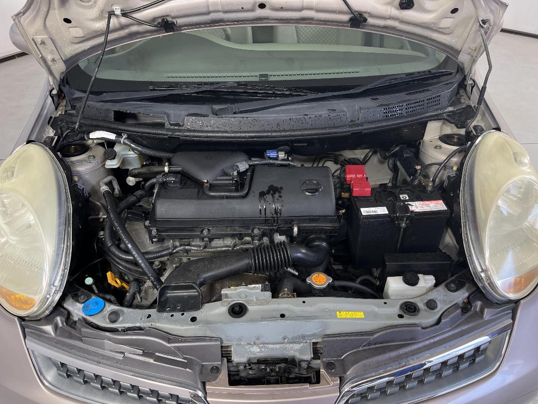 Photo '13' of Nissan March Photo '13' of Nissan March