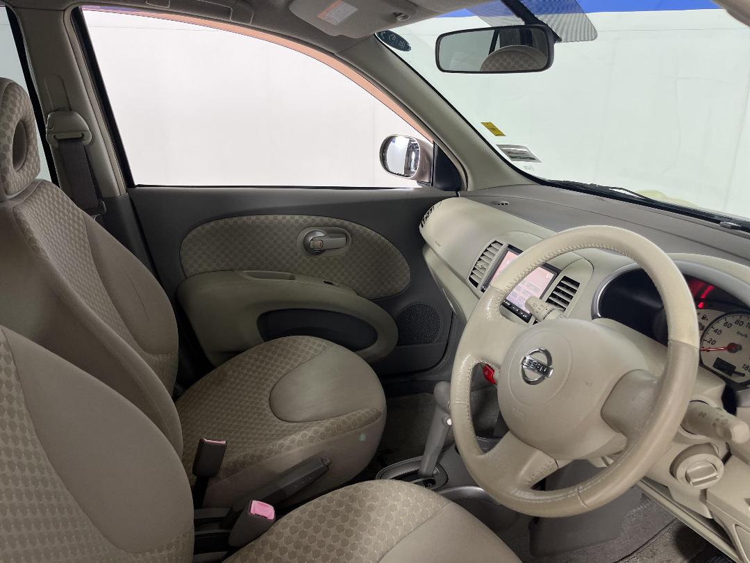 Photo '16' of Nissan March Photo '16' of Nissan March