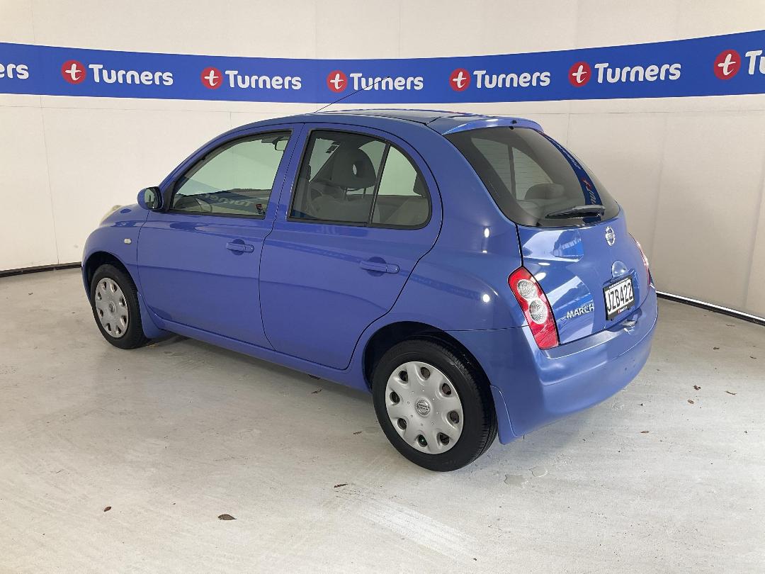 Photo '5' of Nissan March