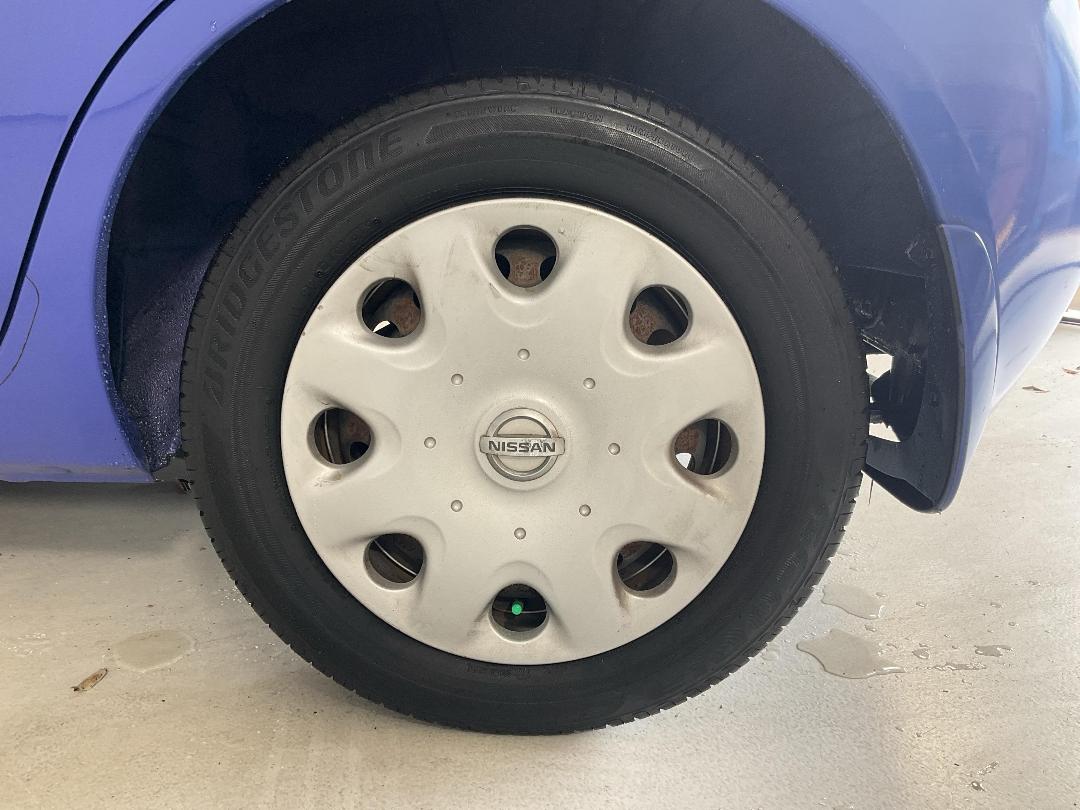 Photo '11' of Nissan March