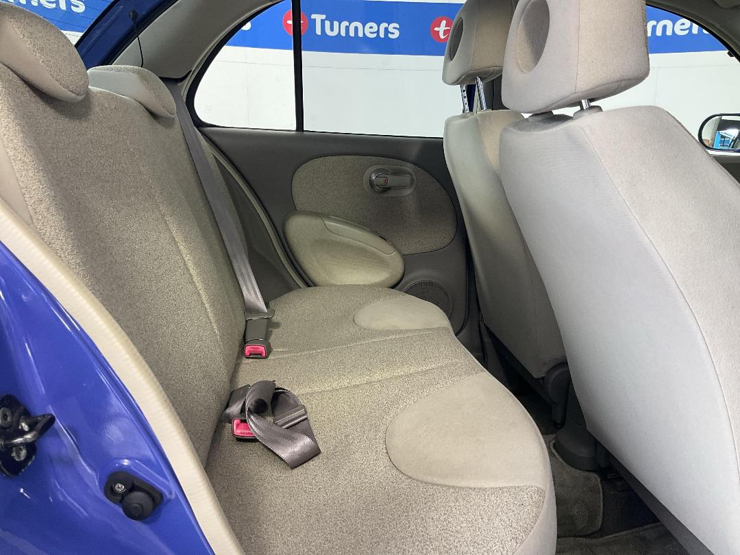 Photo '20' of Nissan March