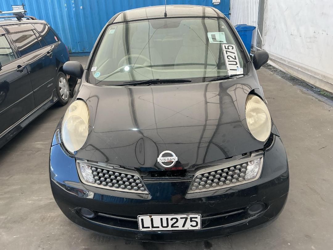 Photo '2' of Nissan March