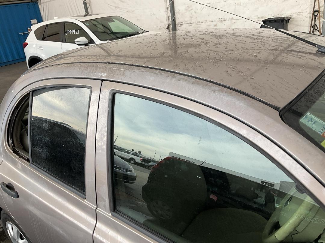 Photo '12' of Nissan March